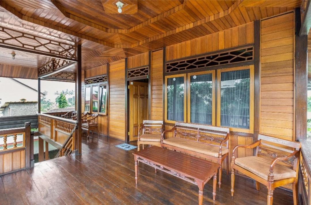Villa Anjung Balak Cisarua Exteriör bild